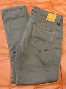 DU/ER Men's Slim Jeans in Olive Green
